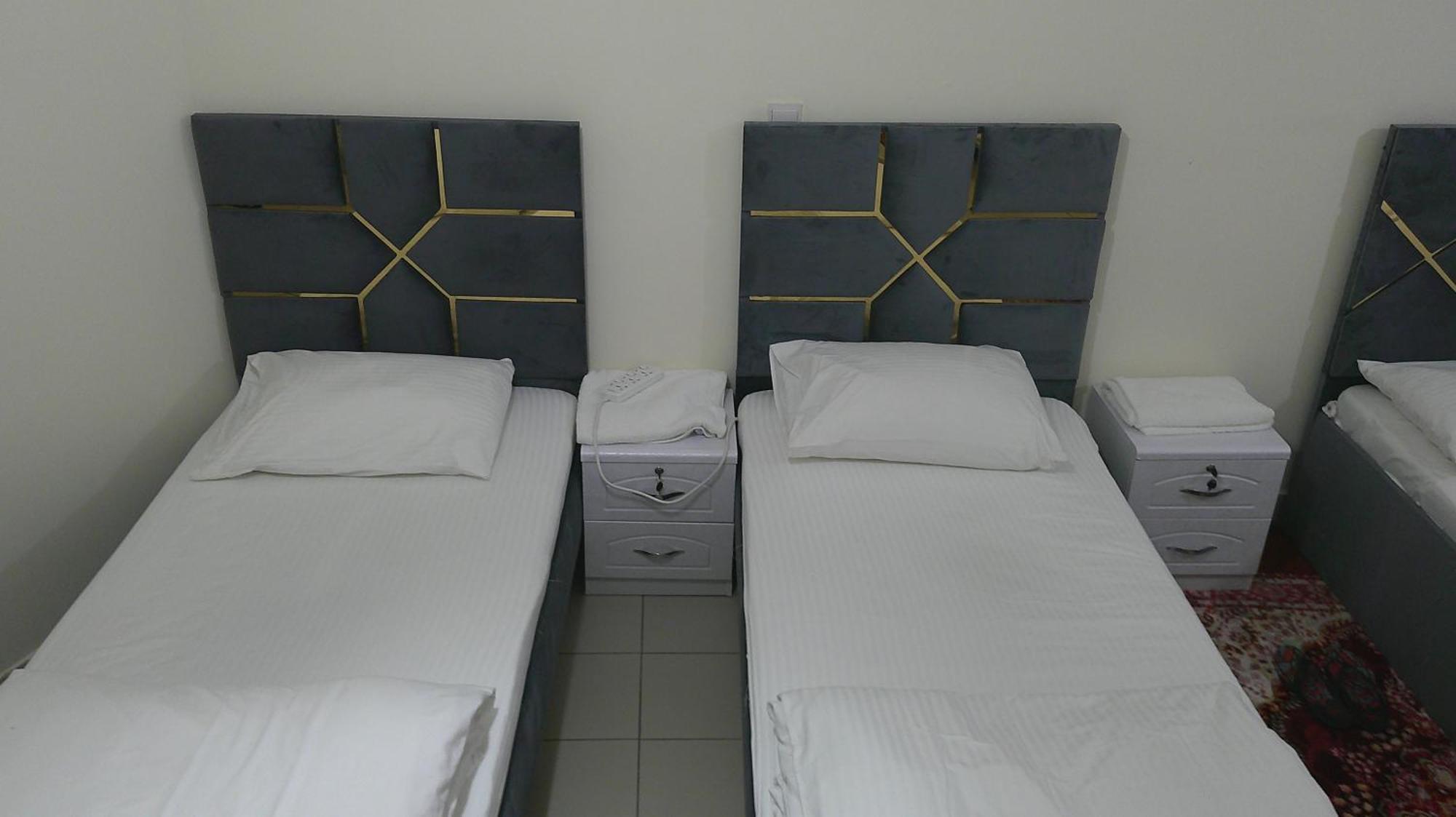 Ruby Star Hostel Dubai F2 Eksteriør billede
