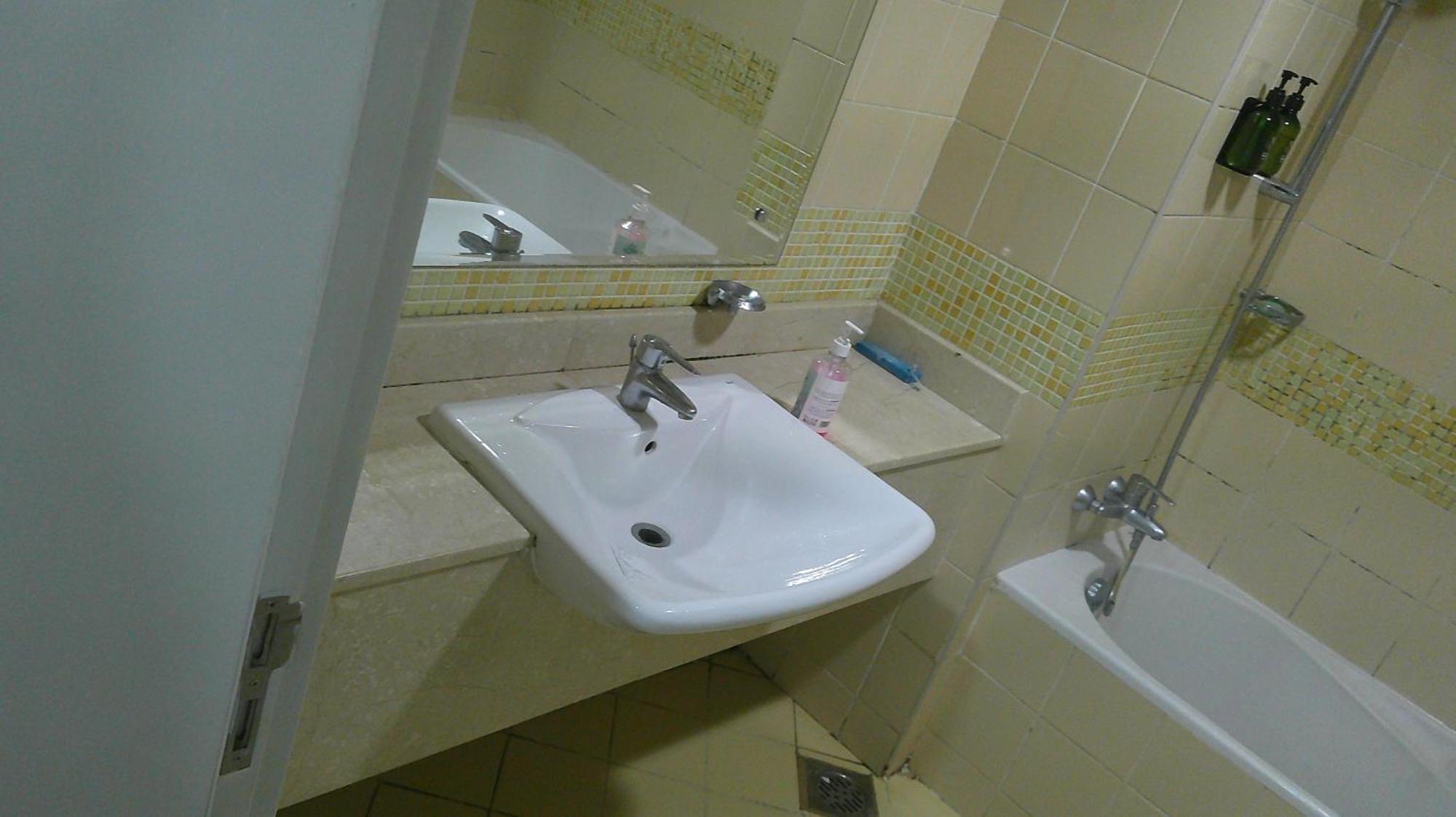 Ruby Star Hostel Dubai F2 Eksteriør billede