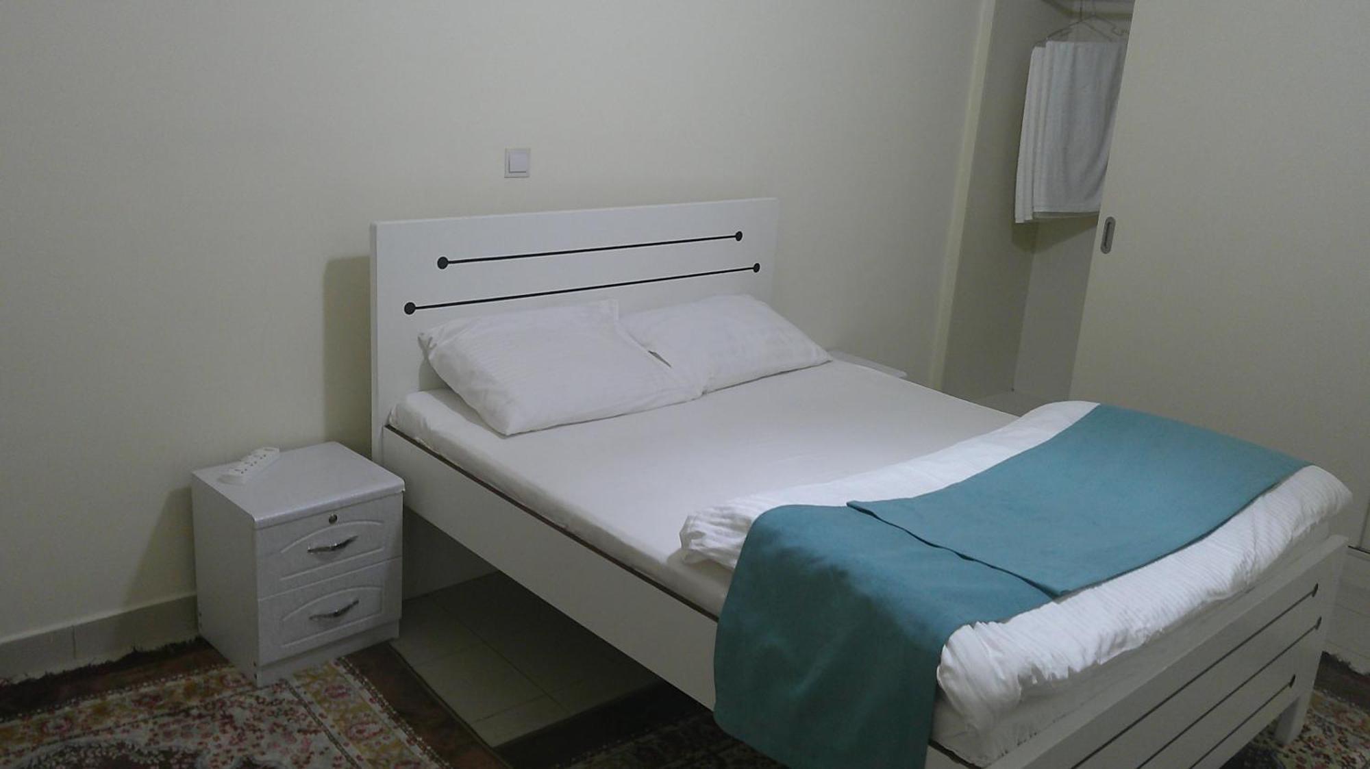 Ruby Star Hostel Dubai F2 Eksteriør billede